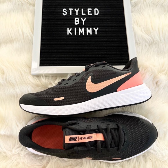 NIKE REVOLUTION Running Shoes Sneakers New - Picture 3 of 6